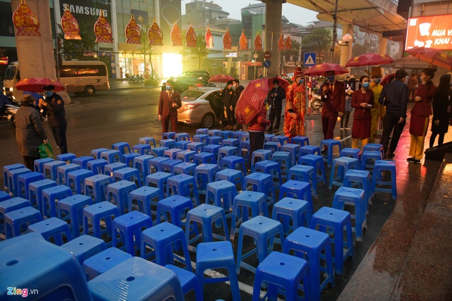Người mua vàng lỗ cả triệu đồng ngày vía Thần Tài-1