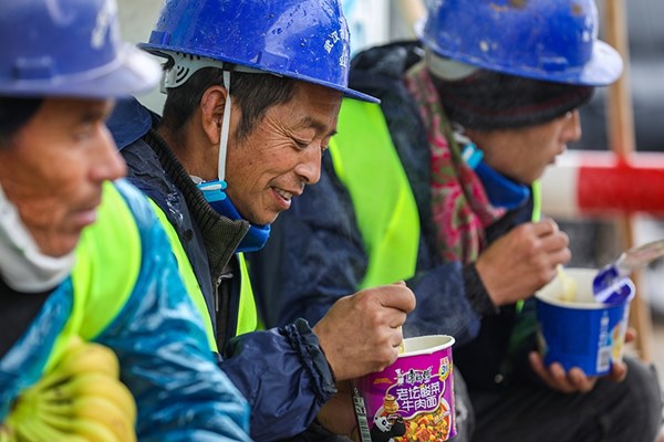 Bệnh viện dã chiến Hỏa Thần Sơn hoàn tất ở Vũ Hán-6