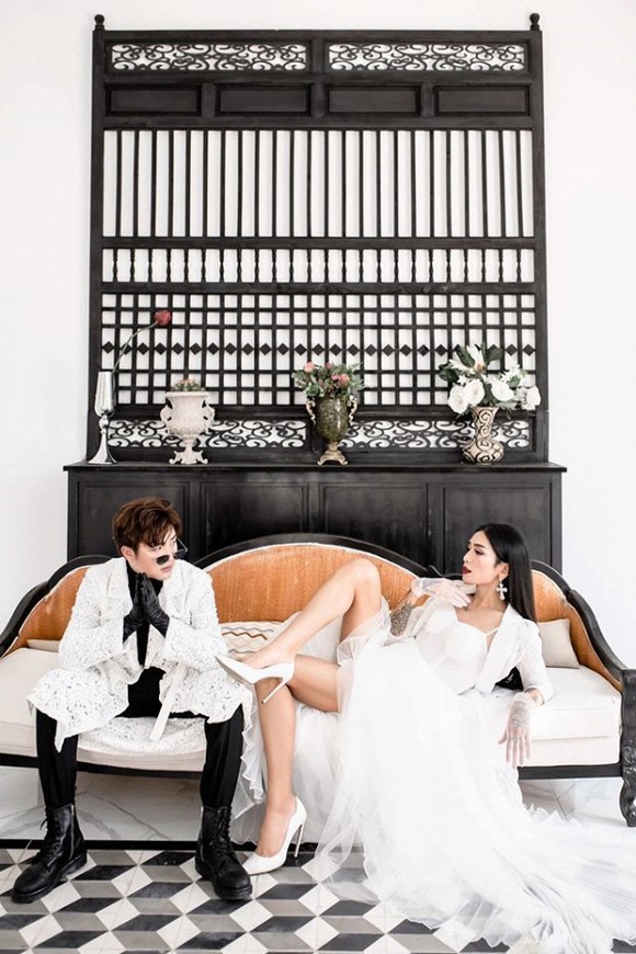 Kỷ niệm 4 năm 6 tháng yêu, BB Trần cùng bạn trai tung ảnh cô dâu - chú rể đẹp lộng lẫy-2