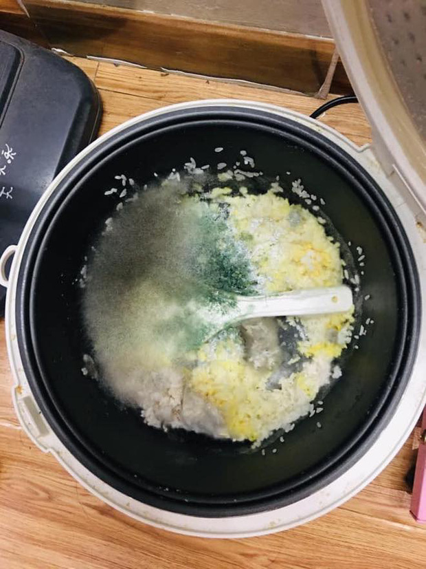 Hết hồn với series nồi cơm điện mốc meo, bốc mùi thối kinh dị sau Tết vì người ở trọ quên rửa!-6