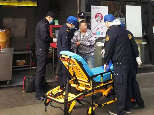 Sợ virus corona, người Hong Kong ‘khoắng sạch’ siêu thị để tích trữ-3