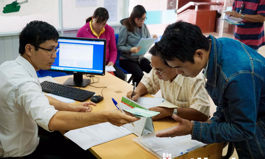 Chính sách mới áp dụng với cán bộ, công chức, viên chức-1