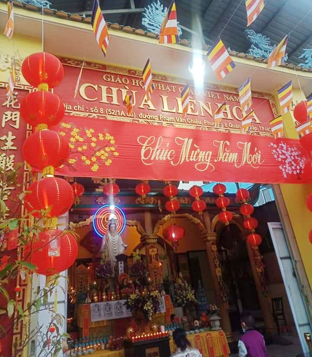 Con gái tài xế GrabBike bị Mercedes tông chết mùng 6 Tết: Chị chỉ mong họ đến để thắp nén hương, xin lỗi bố mà thôi!-4