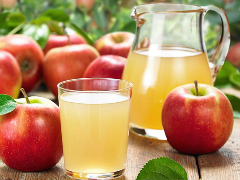 Nước ép hoa quả giá rẻ tràn chợ, bán cả lít vừa uống vừa lo-4