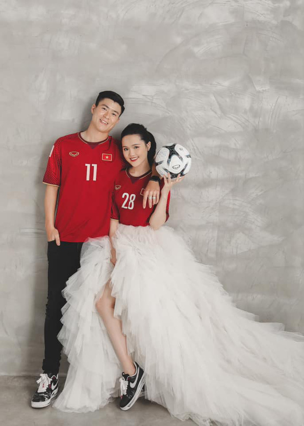 Duy Mạnh - Quỳnh Anh lại khiến các fan thổn thức với nụ hôn ngọt lịm và đầy lãng mạn khi chụp ảnh cưới-2