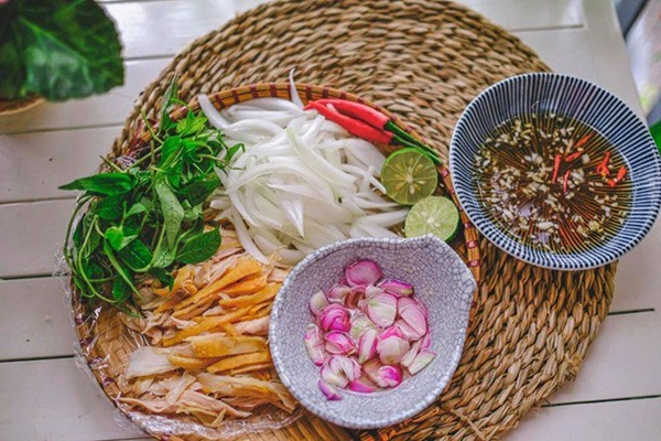 Mẹ đảm làm mâm cơm biến tấu từ đồ thừa sau Tết khiến ai cũng mê mẩn-5