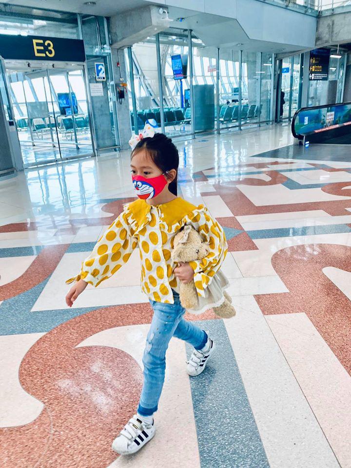 Con được nghỉ học để phòng dịch Corona, các sao Việt tìm muôn vàn cách xoay sở để trông nom các công chúa, quý tử trong 1 tuần-3