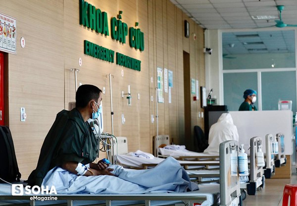 Vị bác sĩ trực tiếp đối mặt Corona: Kinh khủng, người ta kêu gọi uống cả nước tiểu. Chúng tôi quá kiệt sức vì fake news-32