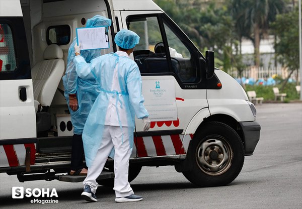 Vị bác sĩ trực tiếp đối mặt Corona: Kinh khủng, người ta kêu gọi uống cả nước tiểu. Chúng tôi quá kiệt sức vì fake news-33