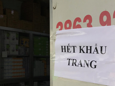 Bắt vụ thu gom 120.000 khẩu trang đưa lên biên giới bán kiếm lời-2