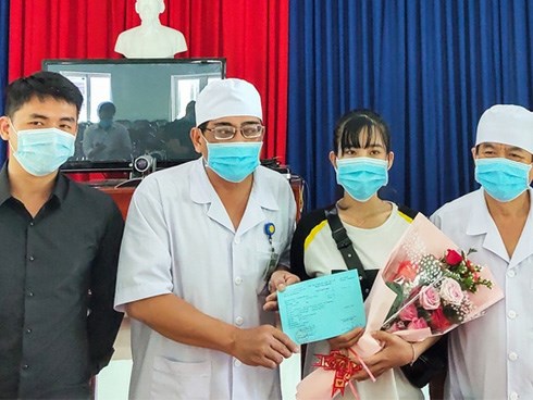 Nữ lễ tân ở Nha Trang được chữa khỏi virus corona: Tôi đã hết sợ hãi