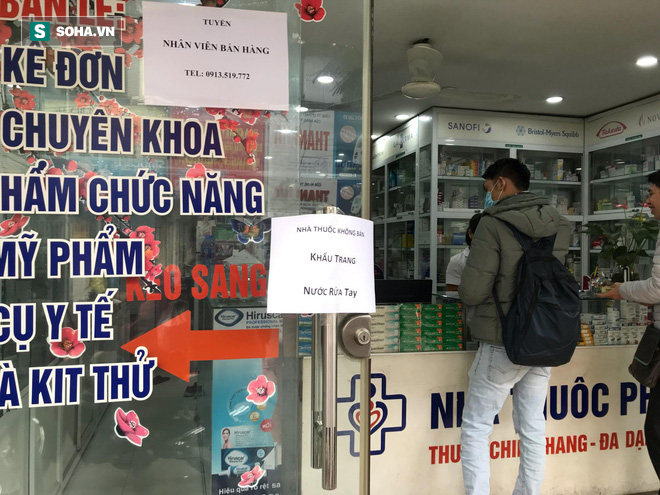 Cửa hàng thuốc tại HN treo biển bán giá niêm yết, giới hạn số lượng khẩu trang được mua-10