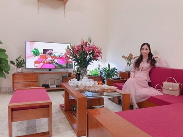 Trời mưa lạnh, vợ 9x làm ngay lẩu cua, cả nhà vừa ăn vừa xuýt xoa khen ngon-1