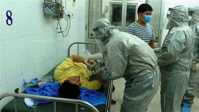 Thứ trưởng Bộ Y tế Nguyễn Thanh Long: Tất cả trường hợp mắc bệnh do virus corona gây ra sẽ được điều trị miễn phí-1