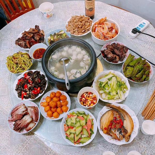 Nhật ký của 2 người Việt mắc kẹt tại Hồ Bắc: Chúng tôi còn phải ăn trứng với rau luộc đến chừng nào?-10