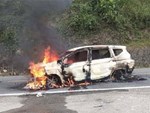 2 người chết trong ô tô sau tiếng nổ lớn ở Quảng Nam là vợ chồng-3