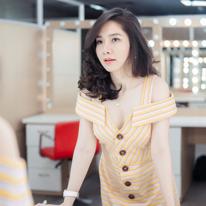 Vẻ gợi cảm của dàn MC thời tiết VTV đời đầu sau khi làm mẹ-16