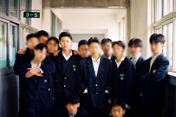 Bạn học tiết lộ về Hyun Bin thời trung học: Nhan sắc, học lực khiến fan thốt lên Thanh xuân nợ ta 1 nam thần như thế!-6