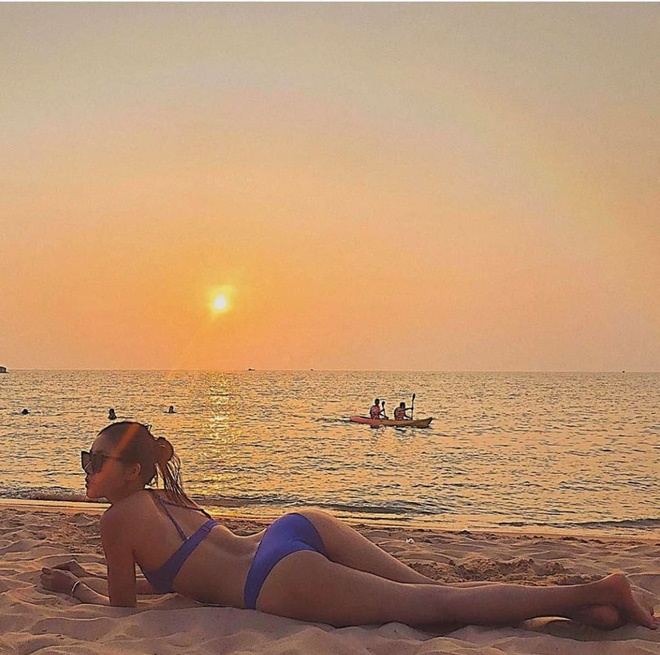 Cận cảnh vẻ đẹp nóng bỏng của siêu mẫu Minh Tú ở tuổi 29-2