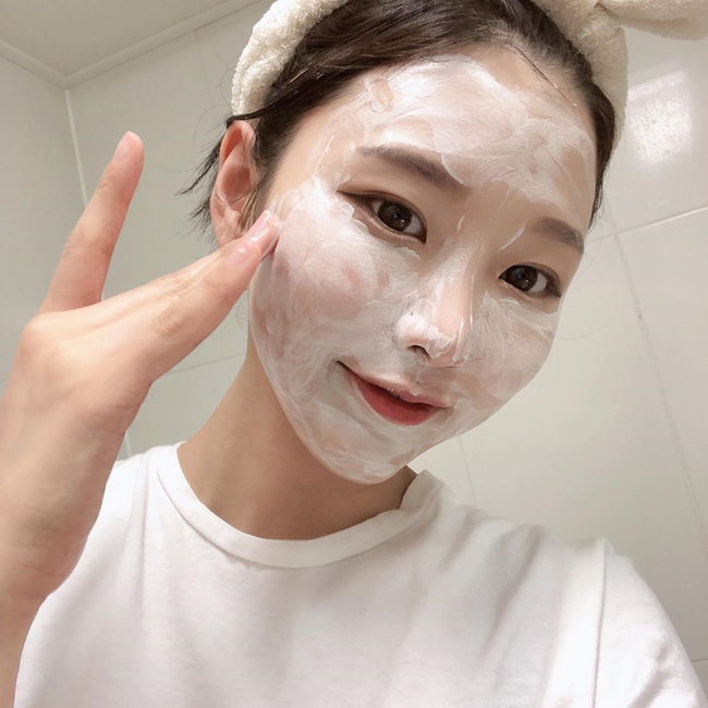 Sở hữu làn da động tí là lên mụn thì bạn cần cạch mặt 4 sản phẩm skincare sau đây-1