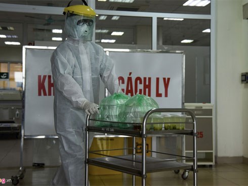 Bệnh nhân cách ly vì nhiễm virus corona ăn uống như thế nào?