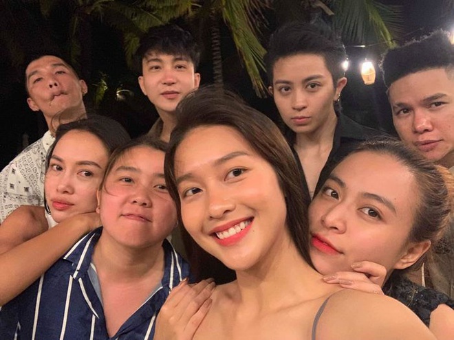 Những bằng chứng cho thấy Hoàng Thùy Linh hẹn hò Gil Lê-10