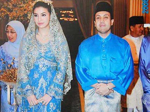Cuộc chạy trốn của nàng dâu hoàng gia Malaysia: Hé lộ cuộc sống ngục tù nơi cung cấm, chứa đầy máu và nước mắt với người chồng bệnh hoạn