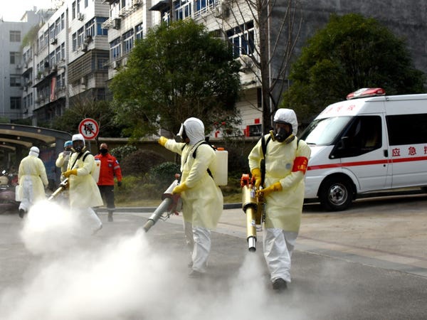 Trung Quốc chính thức phong tỏa 4 thành phố lớn của tỉnh Chiết Giang, mỗi gia đình chỉ được ra đường 2 ngày 1 lần-2