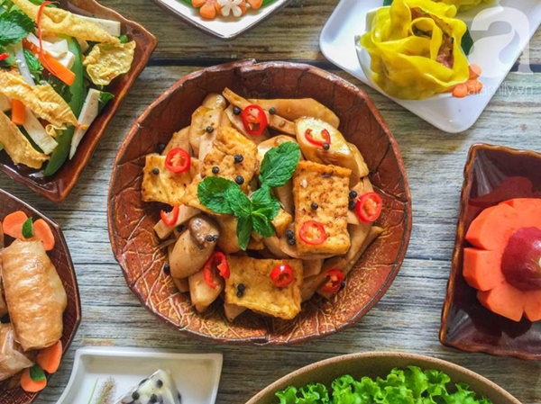 Mâm cúng chay ấn tượng - đẹp mắt - tuyệt ngon cho ngày Rằm tháng Giêng-3