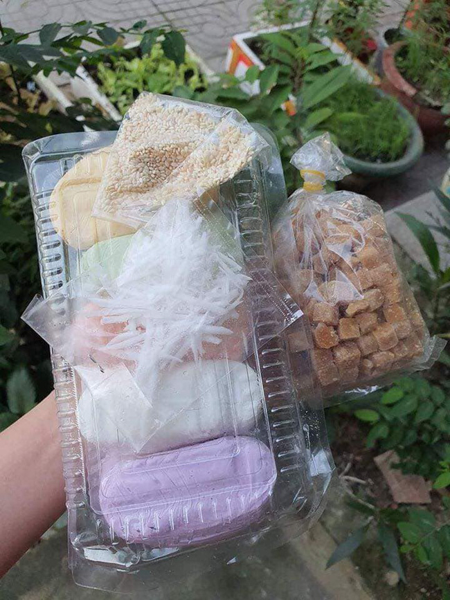 Bánh trôi ngũ sắc giá 60 nghìn/set cháy hàng ngày cận Rằm tháng Giêng, chủ hàng nhận order của khách đến nóng cả máy điện thoại-10