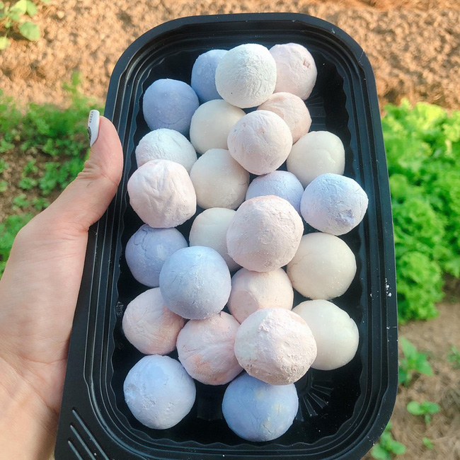 Bánh trôi ngũ sắc giá 60 nghìn/set cháy hàng ngày cận Rằm tháng Giêng, chủ hàng nhận order của khách đến nóng cả máy điện thoại-3