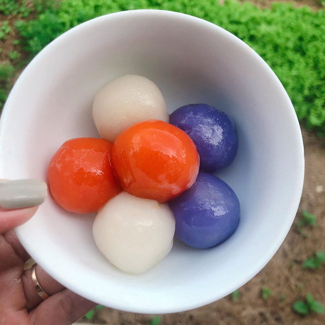Bánh trôi ngũ sắc giá 60 nghìn/set cháy hàng ngày cận Rằm tháng Giêng, chủ hàng nhận order của khách đến nóng cả máy điện thoại-4