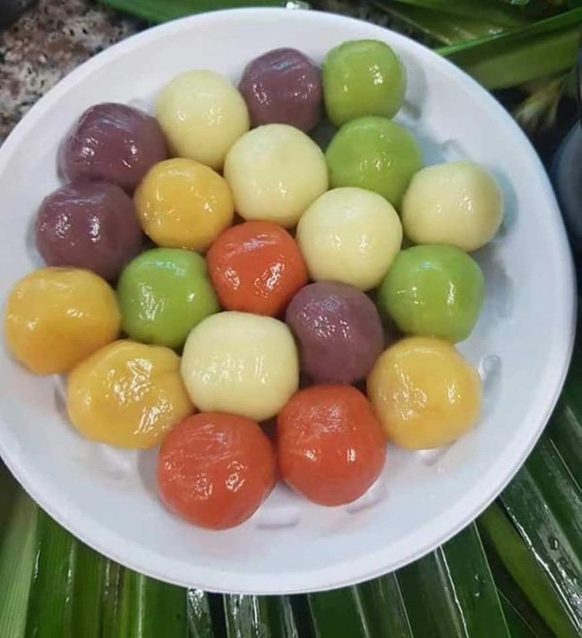 Bánh trôi ngũ sắc giá 60 nghìn/set cháy hàng ngày cận Rằm tháng Giêng, chủ hàng nhận order của khách đến nóng cả máy điện thoại-9