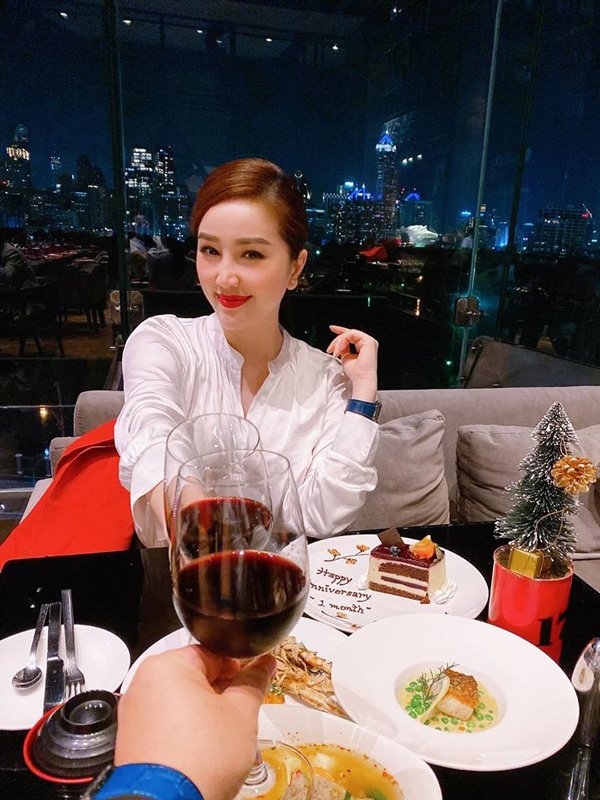 Giàu từ trong trứng đã đành, khi lấy chồng, Bảo Thy còn sang chảnh gấp bội-8