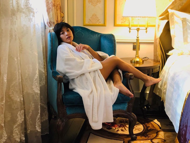 Nhan sắc nóng bỏng, cá tính của mỹ nhân Thái nổi tiếng trong MV Hương Giang-2