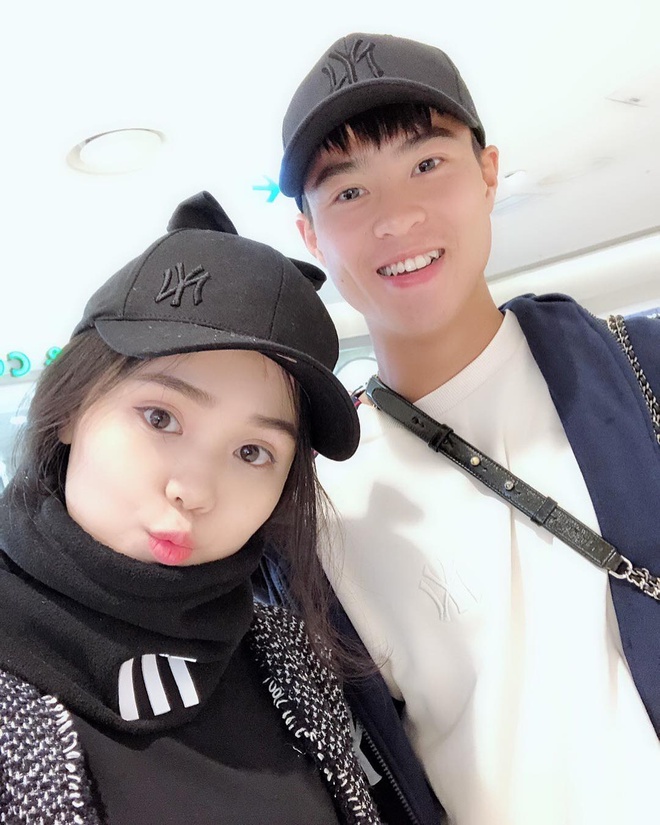 Trước khi đám cưới, Duy Mạnh và Quỳnh Anh thường diện đồ đôi đắt đỏ-6