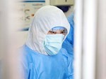Cập nhật: 724 người chết do virus corona, Việt Nam có 13 người mắc bệnh, 40 nhân viên y tế tại BV Vũ Hán nhiễm bệnh, thiếu hụt khẩu trang chống virus trên toàn cầu-5
