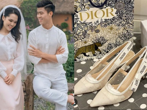 Rạp cưới Lâu đài cổ tích phủ kín sân bóng quê nhà Duy Mạnh-7