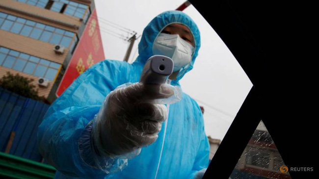 Cập nhật: 724 người chết do virus corona, Việt Nam có 13 người mắc bệnh, 40 nhân viên y tế tại BV Vũ Hán nhiễm bệnh, thiếu hụt khẩu trang chống virus trên toàn cầu-2