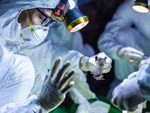 Bệnh viện khắp Trung Quốc sử dụng robot y tế đối phó virus corona-2