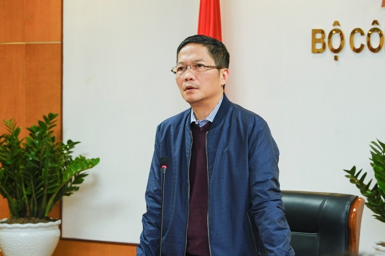 Xuất hiện tình trạng bán lại khẩu trang y tế đã qua sử dụng-2