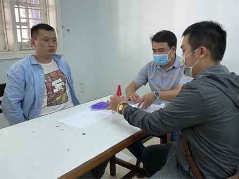 Vết máu 'vạch mặt' kẻ phân xác cô gái ném xuống sông Hàn