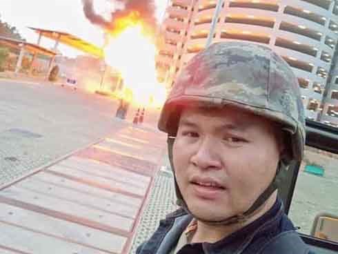 Quân nhân xả súng máy ở trung tâm thương mại Thái, 17 người thiệt mạng
