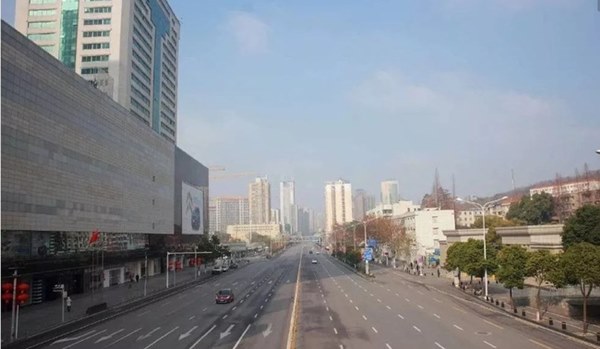 Những câu chuyện ấm lòng ở tâm dịch bệnh Vũ Hán: Cảm ơn bạn, thật tuyệt vời khi có bạn trên cuộc đời này-1