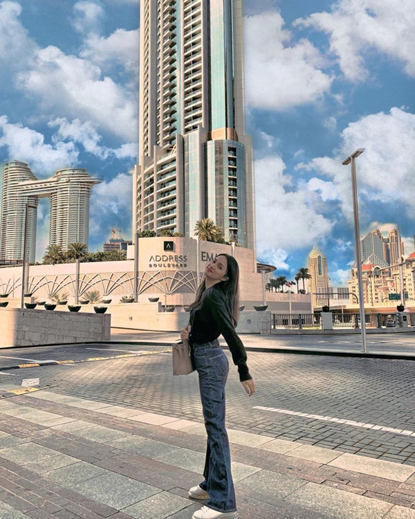 Kiểu quần kéo chân” hot hit mùa xuân của loạt sao Việt: Nhìn qua là muốn tậu về diện ngay và luôn-6