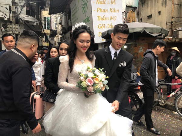 Sau pha makeup lỗi trong đám hỏi, Quỳnh Anh đã lấy lại phong độ, họa mặt xinh tươi chuẩn công chúa rồi!-6