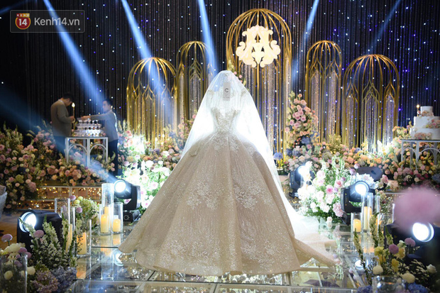 Duy Mạnh - Quỳnh Anh bật khóc trong đám cưới, bố cô dâu xúc động nhắn nhủ: Dẫu gian nan mong 2 con vẫn bên nhau-28