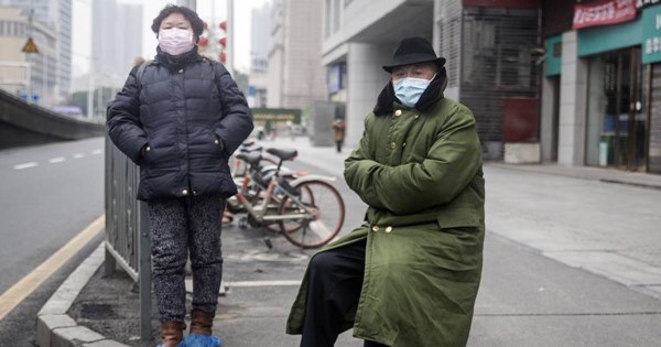 Cứ đeo khẩu trang là chống virus corona và sự thật khiến nhiều người bất ngờ khi nghe chuyên gia phân tích-2