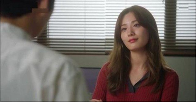 Nhìn chồng dắt gái vào khách sạn, vợ mặt không đổi sắc nói 1 câu khiến tôi khóc nấc-2