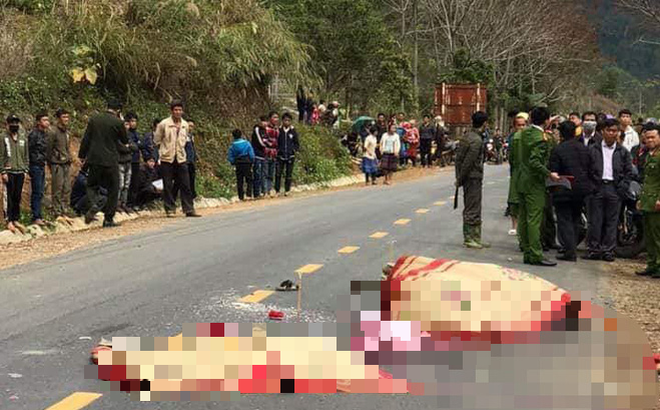 3 người trong một gia đình tử vong thương tâm sau tai nạn với xe khách-1